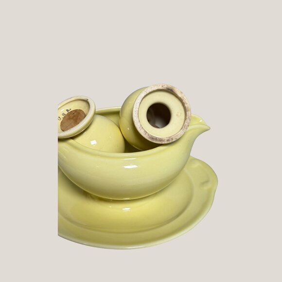 3 Vintage Lu-Ray Pastels -  Round Serving Platter, Salt & Pepper, Gravy Boat - Picture 15 of 16